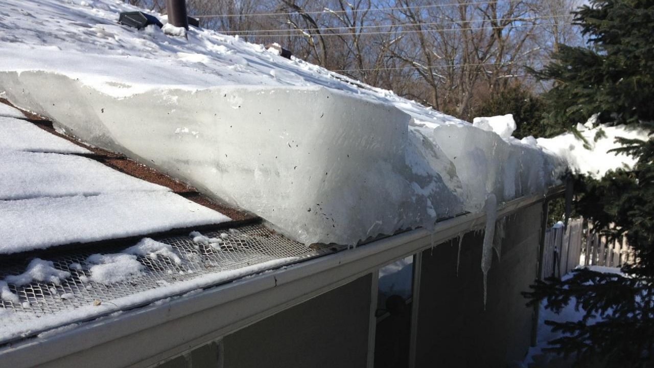 A roof with an ice dam